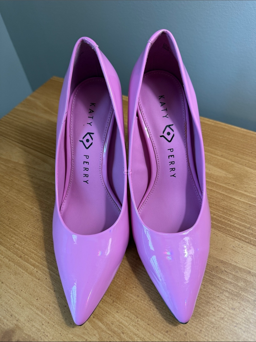 Katy Perry Marcella Pink Patent Pointed Toe Stiletto Pumps - Picture 2 of 5